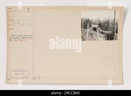 Wache an einem Gasposten im amerikanischen Sektor bei Blemieroy, 1918. Der Zweck des Posts ist es, Männer zu warnen, wenn sich Gas nähert. Das Foto wurde von einem Surect-Fotografen vom Signal Corps aufgenommen. Es wurde am 18. April 1913 von der Abteilung des war College veröffentlicht. Stockfoto