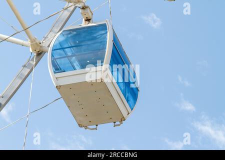 Riesenrad Rio Star in Rio de Janeiro, Brasilien - 05. März 2023: Riesenrad Rio Star, eine der wichtigsten Touristenattraktionen von Rio de Janeiro. Stockfoto