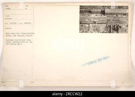 Vogelperspektive auf den Hof im Camp Pullman, Frankreich, aufgenommen am 27. April 1919 während des 1. Weltkriegs Das Bild zeigt Gleis Nr. 44 und eine Hobelmühle im 21. Grand Div Transportation Corps. Fotografiert von 188UED!, Beschreibung symbolisiert als SYMBO E 7-15-19. Diese Informationen sind nur für den offiziellen Gebrauch bestimmt. Stockfoto