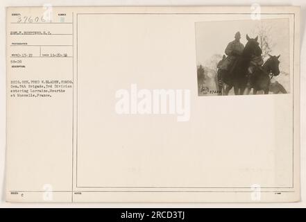 Brigg. Gen. Fred W. Eladen, Kommandant der 5. Brigade, 3. Division, wird während des 1. Weltkriegs in Lothringen, Meurthe et Moselle, Frankreich, gesehen Das Foto wurde von S.C. aufgenommen Fotograf Sot.P. Buettner und vergab die Identifikationsnummer 111-SC-37606. Das Bild wurde am 20. November 1918 aufgenommen. Stockfoto