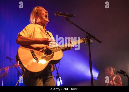 Oslo, Norwegen. 13. Juli 2023. Die amerikanische Folk-Rock-Sängerin, Songwriterin und Musikerin Lissie führt ein Live-Konzert im Rockefeller in Oslo auf. (Foto: Gonzales Photo/Alamy Live News Stockfoto