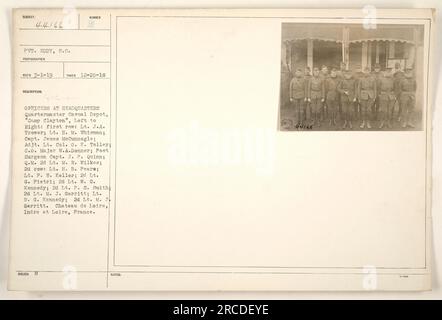 'Sachliche Beschreibung: Das Foto mit der Identifizierungsnummer 111-SC-44166 wurde von Private Eddy, S.C., am 20. Dezember 1918 im Hauptquartier Casual Depot, Camp Clayton, aufgenommen. Dort ist eine Gruppe von Offizieren von links nach rechts: LT. J.A. Trower, LT. H. M. Whisman, Captain James McCunnegle, Adjt. Oberstleutnant 0. K. Tolleys, C.O. Major W.A. Donner, Postchirurg Captain J. P. Quinn, Q.M. 2D LT. M. R. Wilkes, LT. H. B. Peare, LT. P. W. Keller, 2D LT. G. Pietri, 2D LT. W. G. Kennedy, 2D LT. P. S. Smith, 2D LT. M. J. Gerritt und LT. W. G. Kennedy. Die Lage wird als Chateau d angegeben Stockfoto