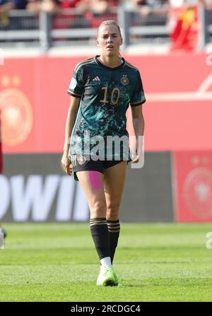 Offenbach, Deutschland. 24. Juni 2023. firo : 24.06.2023, Fußball, Freundschaftsspiel DFB Frauen Landesspiel Nationalmannschaft Deutschland - Vietnam 2:1 GER Laura Freigang, Kredit: dpa/Alamy Live News Stockfoto