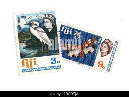 Klassische Briefmarken von Fidschi auf weißem Hintergrund. Stockfoto
