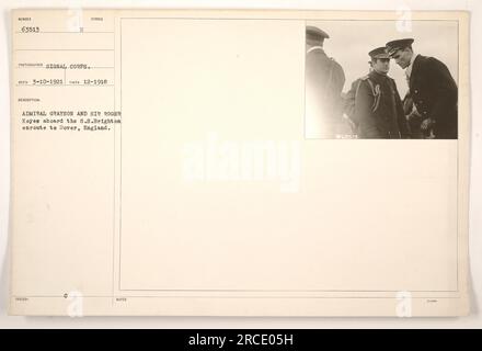 Admiral Grayson und Sir Roger Keyes an Bord der S.S. Brighton, segelt Richtung Dover, England. Das Foto wurde im Dezember 1918 aufgenommen und ging am 10. März 1921 ein. Das Bild zeigt die beiden Männer, die während des Ersten Weltkriegs an militärischen Aktivitäten beteiligt waren. Dieses Bild ist Teil der Sammlung des Signalkorps. Stockfoto