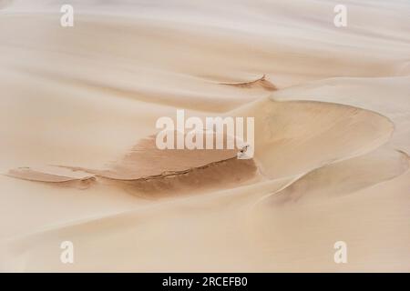 Sanddünen an der Noanib Skeleton Coast in Namibia Stockfoto