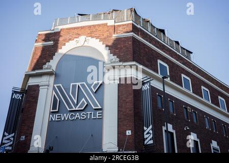 Newcastle UK: Juni 2023: Außenansicht des NX-Musikclubs im Stadtzentrum von Newcastle. Früher die O2. Akademie Stockfoto