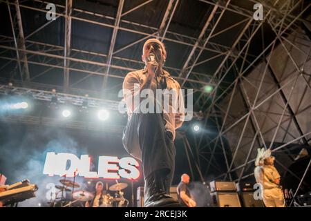 Bellaria, Italien. 13. Juli 2023. Idles live in Bellaria Igea Marina (Foto von Carlo Vergani/Pacific Press) Kredit: Pacific Press Media Production Corp./Alamy Live News Stockfoto