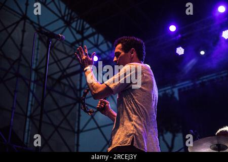 Bellaria, Italien. 13. Juli 2023. Idles live in Bellaria Igea Marina (Foto von Carlo Vergani/Pacific Press) Kredit: Pacific Press Media Production Corp./Alamy Live News Stockfoto