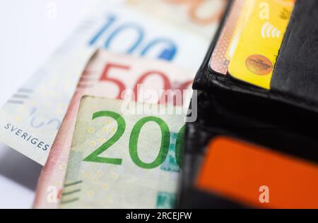 Schwedische Banknoten in einer Brieftasche. Stockfoto