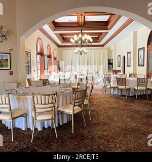 Jupiter, FL USA - 31. Mai 2022: Ein wunderschön eingerichtetes Clubhaus für den Trump National Golf Course in Jupiter, Florida. Stockfoto