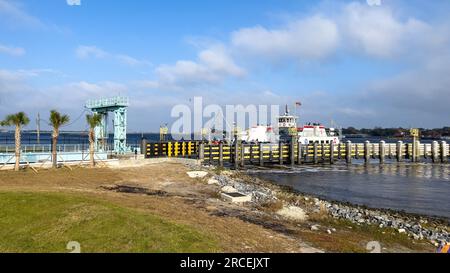 Jacksonville, Florida, USA - 27. Oktober 2022: The St. Johns River Ferry bei Jacksonville, Florida. Stockfoto