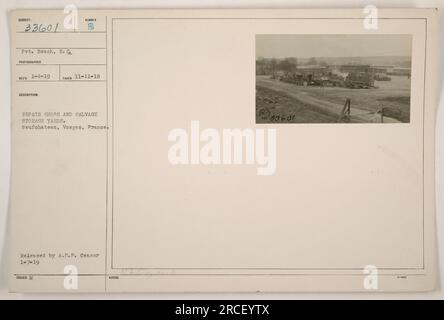 Amerikanische Soldaten arbeiten in Reparaturwerkstätten und Bergungslagern in Neufchateau, Vogesen, Frankreich. Das Foto, aufgenommen am 11. November 1918, zeigt Pvt. Beach, S. G. auf dem Foto. Dieses Bild wurde von der A.E.F. veröffentlicht Zensor am 7. Januar 1919. Die Identifikationsnummer des Fotos lautet 33601. Stockfoto