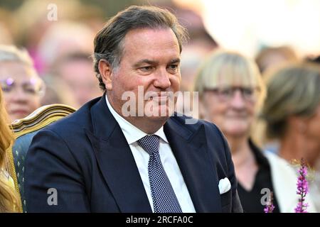 Prinzessin Madeleine und Chris O'Neill genießen ein Konzert in der Burgruine Borgholm während der 46. Geburtstagsfeier von Kronprinzessin Victoria im Solliden Palace, Borgholm, Schweden, am 14. Juli 2023. Foto: Mikael Fritzon / TT / Code 62360 Stockfoto