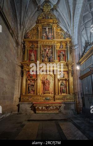 Kapelle des Heiligen Andreas (San Andres) in der Kathedrale von Segovia - Segovia, Spanien Stockfoto