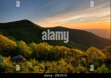 Hawksbill Summit bei Sonnenuntergang, Shenandoah-Nationalpark, Virginia, USA Stockfoto