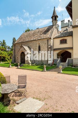 Der Park des Castello dal Pozzo, historisches Resort am Lago Maggiore, im Dorf Oleggio Castello, Verbania, Italien Stockfoto