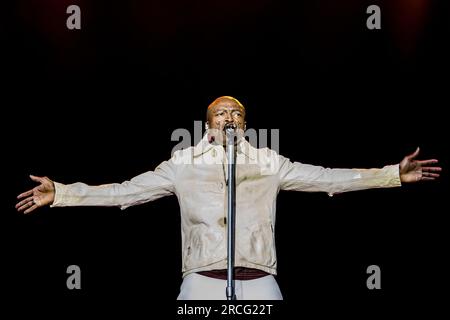 Aarhus, Dänemark. 14. Juli 2023. Der englische Sänger und Songwriter Seal führt ein Live-Konzert im Tivoli Friheden in Aarhus auf. (Foto: Gonzales Photo/Alamy Live News Stockfoto