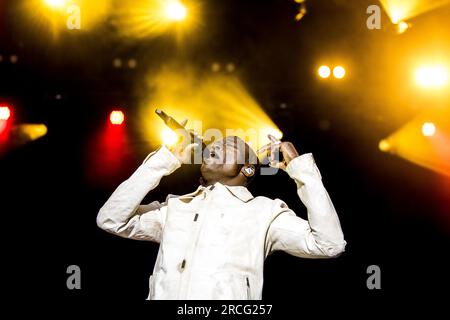 Aarhus, Dänemark. 14. Juli 2023. Der englische Sänger und Songwriter Seal führt ein Live-Konzert im Tivoli Friheden in Aarhus auf. (Foto: Gonzales Photo/Alamy Live News Stockfoto