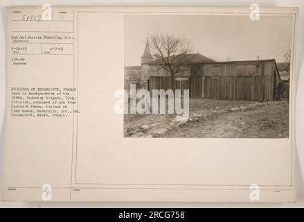 Gebäude in Issoncourt, Frankreich, dient als Hauptquartier der 158. Infanteriebrigade, 79. Division. Bestehend aus Soldaten aus dem Süden Pennsylvania, die in Camp Meade, Annapolis Junction, Maryland, ausgebildet wurden. Das Foto wurde am 7. Januar 1919 aufgenommen. Weitere Angaben: Betrifft: 51867 Sgt.lel.Morris Fineberg, S.C. Fotograf: 4-14-19 erhalten: 196-F9 DMC Hinweise: 67867' Stockfoto