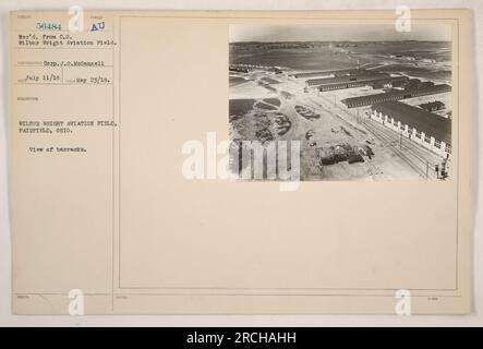 Baracken im Wilbur Wright Aviation Field in Fairfield, Ohio. Das Foto wurde am 11. Juli 1918 von Corp. J.O. McDonnell aufgenommen und vom C.O. erhalten Wilbur Wright Flugplatz. Das Bild zeigt eine Ansicht der Baracken auf dem Feld. Stockfoto