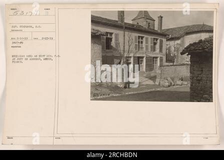 Das Gebäude wurde während des Ersten Weltkriegs als Kommandoposten der 91. Division in Jouy-en-Argonne, Maas, Frankreich, genutzt Dieses Foto wurde von Sergeant Seabrook am 23. Februar 1919 aufgenommen. Die Nummer des Fotos lautet Atero 4-14-19. Die Beschreibung wird in einem Bericht mit der Nummer 3827-79 bereitgestellt. Stockfoto