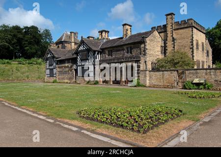 Shibden Hall. Holzrahmenhaus aus dem 15. Jahrhundert in Halifax, England Stockfoto