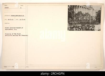 Bildunterschrift: Nahaufnahme der 6. Field Artillery, vorbei am Treasury Building während der First Division Parade in Washington, D.C. Dieses Foto wurde am 17. September 1919 aufgenommen und ist Teil der Sammlung amerikanischer Militäraktivitäten während des Ersten Weltkriegs. Fotograf: Sergeant Mussler. Stockfoto