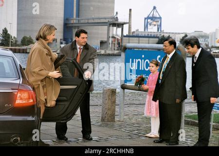 Kopenhagen/Dänemark/07. Dezember 2004/ehemalige Prinzessin und jetzt Königin Mathilde von Belgien besuchten unicef Dänemark (Dateibilder) (Foto.Francis Joseph Dean/Dean Pictures) Stockfoto