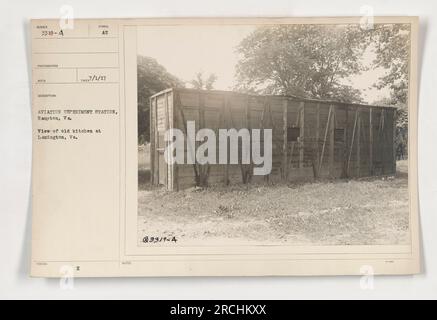 Das Bild zeigt die alte Küche in Lamington, Virginia, an der Aviation Experiment Station in Hampton. Das Foto wurde am 1. Juli 1917 aufgenommen. Stockfoto