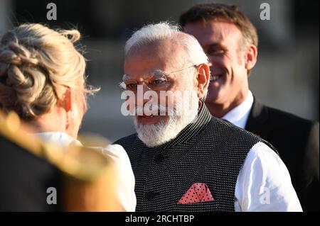 Paris, Frankreich. 14. Juli 2023. Der indische Premierminister Narendra Modi kommt am 14. Juli 2023 zu einem Abendessen zu Ehren des indischen Premierministers im Louvre Museum in Paris, Frankreich. Ein Foto von Tomas Stevens/ABACAPRESS.COM Kredit: Abaca Press/Alamy Live News Stockfoto