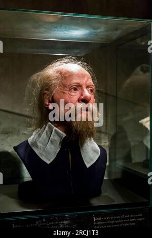 STOCKHOLM, SCHWEDEN - 28. JUNI 2016: Diese Rekonstruktion zeigt die Gesichter der Matrosen, die beim Absturz des Schiffes (das Schiff Vasa Museum) ums Leben kamen. Stockfoto