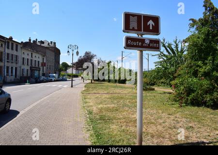 Hauptstraße in Sierck les Bains Stockfoto