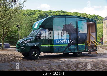 Lloyds mobiler Bankwagen, Hebden Bridge Stockfoto