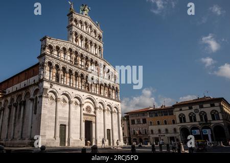 Lucca, Juli 13. 2023: Basilika San Michele Stockfoto