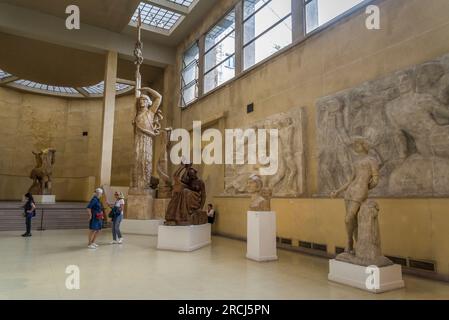 Die Stuckhalle, das Musée Bourdelle, ein Kunstmuseum im alten Atelier des französischen Bildhauers Antoine Bourdelle. Paris, Frankreich Stockfoto