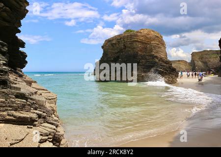 Felsformationen am Strand der Kathedralen wie Catedrais Beach Ribadeo Lugo Galicia Spanien Stockfoto