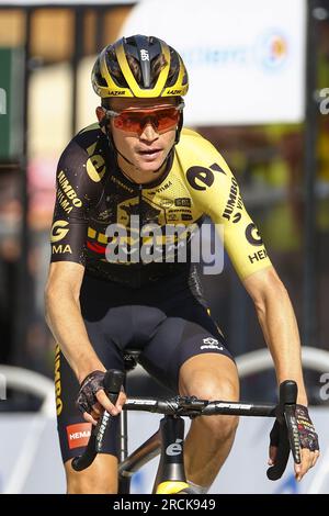 SEPP Kuss AUS den USA von Jumbo-Visma überquert die Ziellinie der Etappe 14 des Radrennens Tour de France, von Annemasse bis Morzine Les Portes du Soleil (151, 8 km), Frankreich, Samstag, 15. Juli 2023. Die diesjährige Tour de France findet vom 01. Bis 23. Juli 2023 statt. BELGA FOTO DAVID PINTENS Kredit: Belga News Agency/Alamy Live News Stockfoto