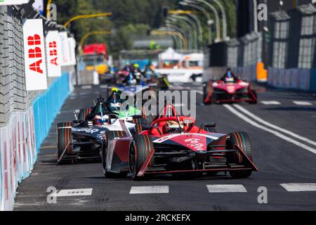 Rom, Italien. 15. Juli 2023. Rom, Italie. 15. Juli 2023. 27 DENNIS Jake (gbr), Avalanche Andretti Formula E, Spark-Porsche, Porsche 99X Electric, Action anlässlich des 2023. Hankook Rome ePrix, 10. Tagung der ABB FIA Formel E-Weltmeisterschaft 2022-23 auf dem Circuit Cittadino dell'EUR vom 14. Bis 16. Juli 2023 in Rom, Italien - Foto Julien Delfosse/DPPI Credit: DPPI Media/Alamy Live News Kredit: DPPI Media/Alamy Live News Stockfoto