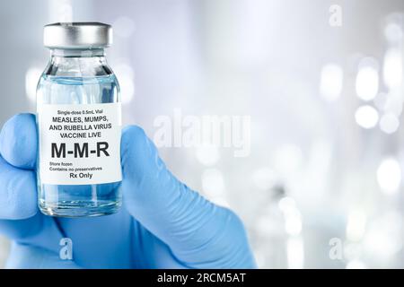 Kleine Droge Durchstechflasche mit MMR-Impfstoff Stockfoto