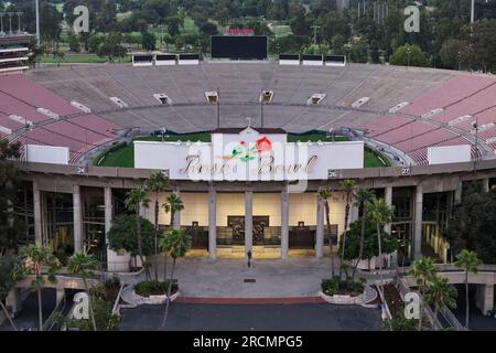 Eine allgemeine Gesamtansicht der Rose Bowl-Fassade, Freitag, 14. Juli 2023, in Pasadena, Kalif. Stockfoto