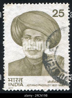 INDIEN - CIRCA 1977: Von Indien gedruckter Stempel zeigt Jotirao Phooley, circa 1977 Stockfoto