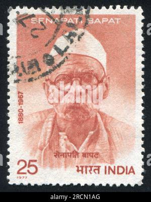 INDIEN - CIRCA 1977: Von Indien gedruckter Stempel, zeigt Senapati Bapat, circa 1977 Stockfoto