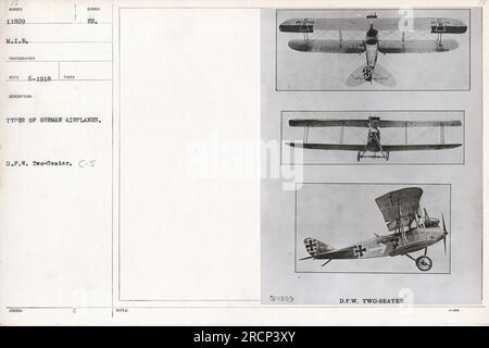 Ein im Juni 1918 aufgenommenes Foto mit dem Titel "111-SC-11809" zeigt ein deutsches D.F.W. Zweisitzer-Flugzeug. Das Bild ist Teil einer Sammlung von Fotografien, die amerikanische Militäraktivitäten während des Ersten Weltkriegs dokumentieren Die Bildunterschrift enthält sachliche Informationen über das Foto, einschließlich des Fotografen und des Ausgabedatums. Stockfoto