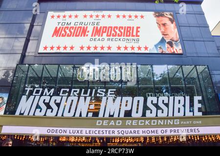London, Großbritannien. 15. Juli 2023 Am Odeon Leicester Square wird Mission Impossible – Dead Reckoning Teil 1 in britischen Kinos eröffnet. Stockfoto