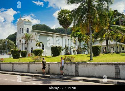 Mahe Seychellen 16.07.2023 das Außengebäude der makellosen Empfängniskirche, erbaut im Jahr 1861, die wichtigste Kathedrale des römisch-katholischen Mahe Stockfoto