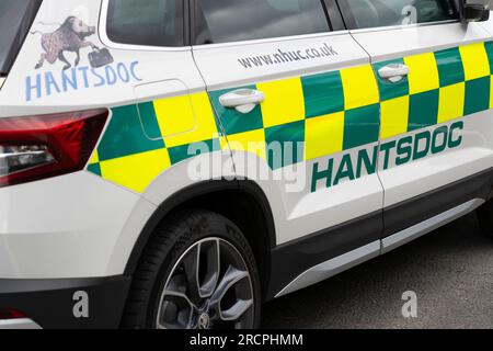 Hantsdoc Ärzte Auto für Notfallbesuche in Hook Surgery, England. Hantsdoc bietet den Service außerhalb der Geschäftszeiten für das Krankenhaus Basingstoke an Stockfoto