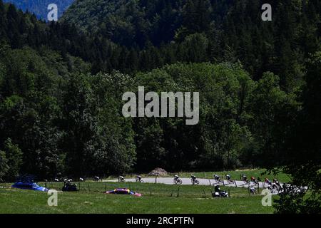 Saint Gervais Mont Blanc, Frankreich. 16. Juli 2023. Die Abbildung zeigt die Stufe 15 des Radrennen Tour de France, von Les Gets Les Portes du Soleil bis Saint-Gervais Mont-Blanc (179 km), Frankreich, Sonntag, den 16. Juli 2023. Die diesjährige Tour de France findet vom 01. Bis 23. Juli 2023 statt. BELGA FOTO JASPER JACOBS Kredit: Belga News Agency/Alamy Live News Stockfoto