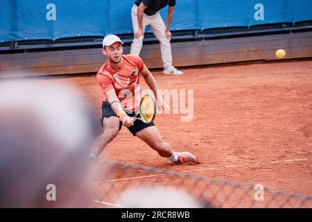 Båstad, Schweden. 07 16 2023. Enzo Couacaud gegen Andrea Collarini erste Qualifikationsrunde. Enzo Couacaud hat gewonnen. Daniel Bengtsson/Alamy News Stockfoto