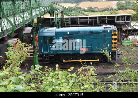 Klasse 08 Shunter Nr. 08288 am Watercress Line Diesel Gala Day am 14. Juli 2023 Stockfoto